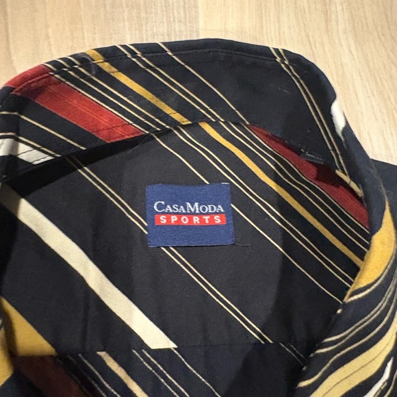 Dynamic Black and Red Casual Button Down Shirt - Picture 3 of 7